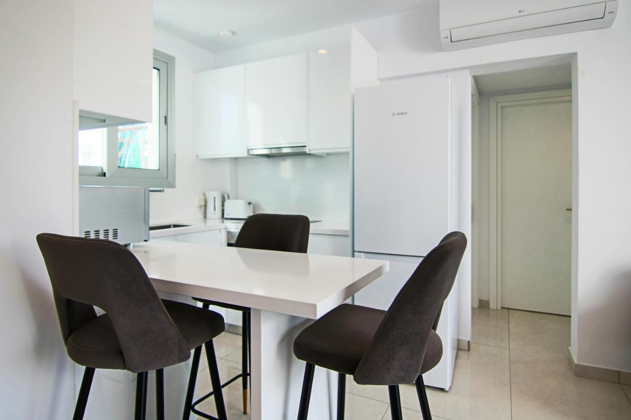 Phaedrus Living - Seaside Executive Flat Harbour 205 Apartment Paphos Luaran gambar